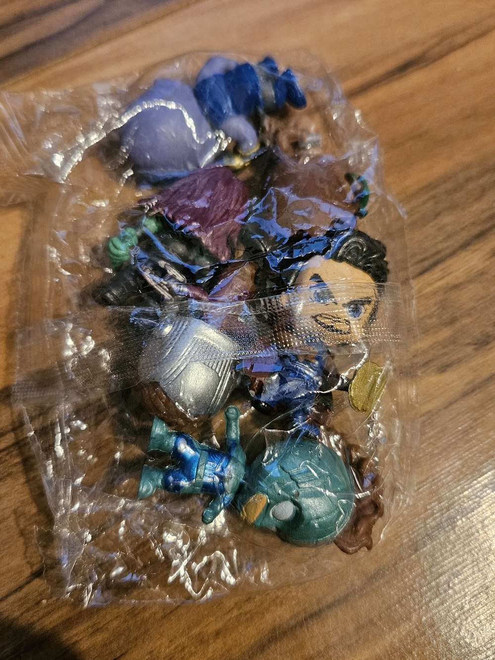 Marvel DC Superhero Mini Action Figures Set Of Six Unopened (A-29)